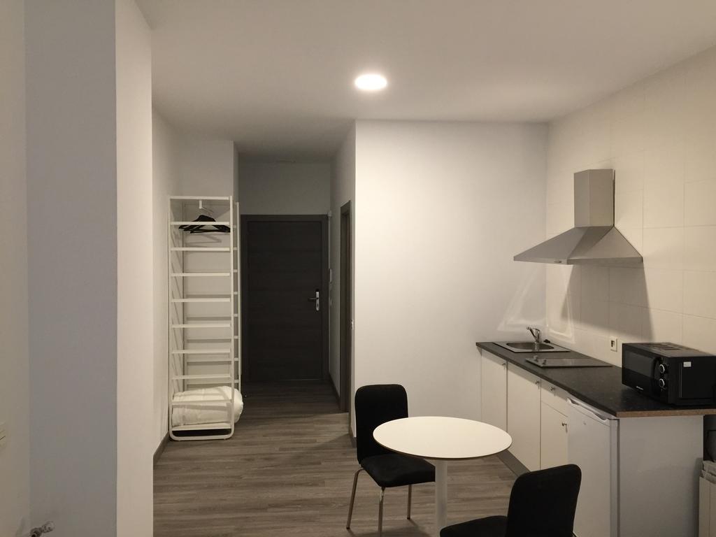 Room And Kitchen Bilbao Eksteriør billede